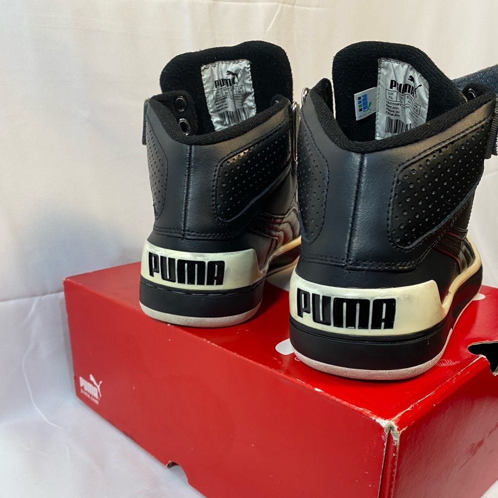 Men sneakers